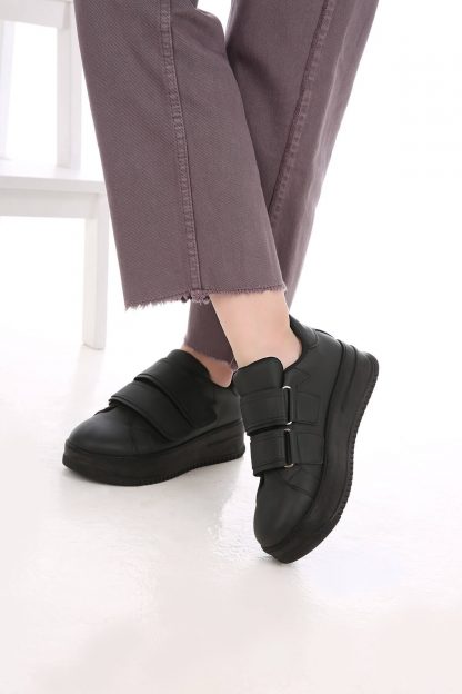 کفش کتانی زنانه مشکی Z00011600066