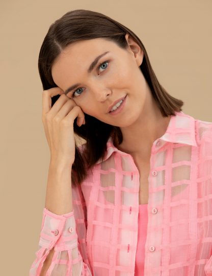 شومیز زنانه صورتی تیره پیرکاردین