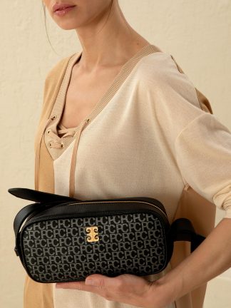 کیف دوشی زنانه مشکی پیرکاردین