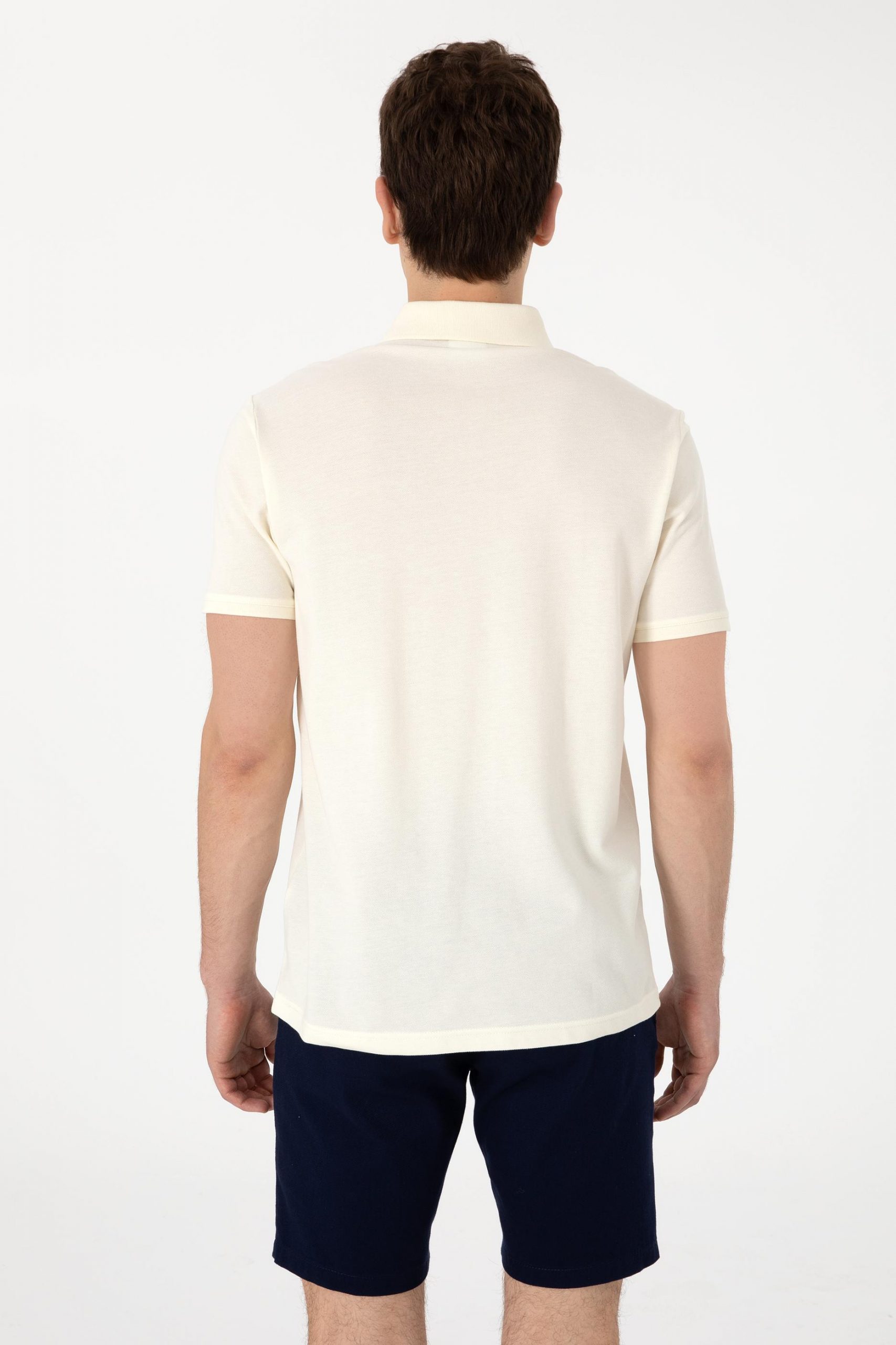 پولوشرت مردانه یو اس پولو