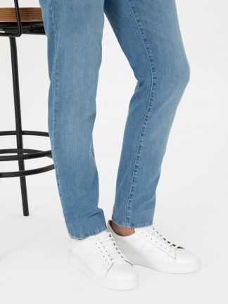 کفش کتانی و اسپرت مردانه سفید پیرکاردین