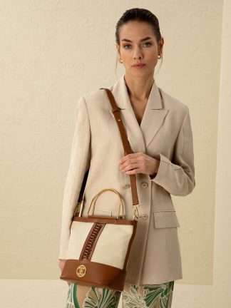 کیف دوشی زنانه بژ پیرکاردین