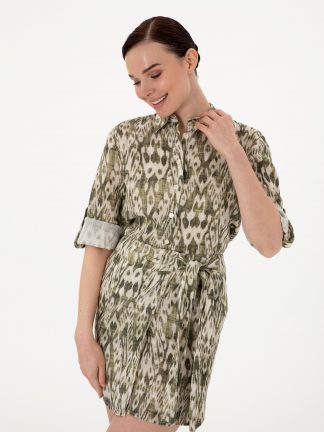 شومیز زنانه خاکی روشن پیرکاردین
