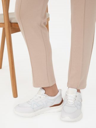 کفش کتانی و اسپرت زنانه سفید پیرکاردین