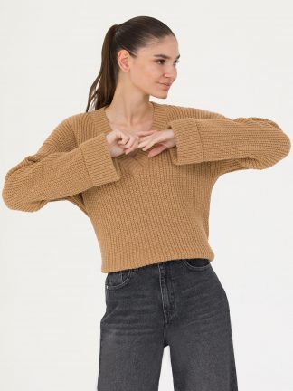 پلیور زنانه شتری پیرکاردین