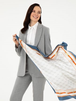 روسری و شال زنانه نیلی پیرکاردین