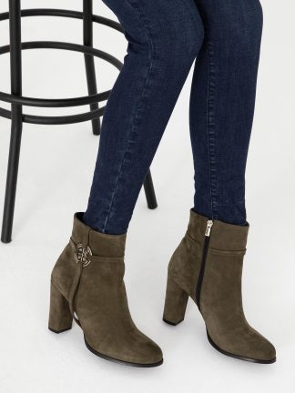 بوت و نیم بوت زنانه خاکی روشن پیرکاردین