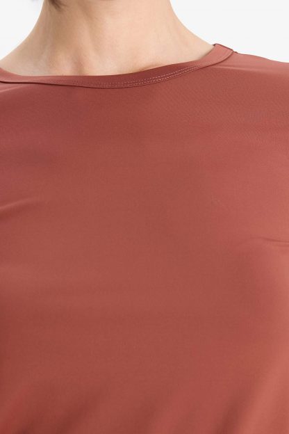 تیشرت زنانه زرشکی دفکتو