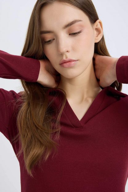 پولوشرت زنانه زرشکی دفکتو