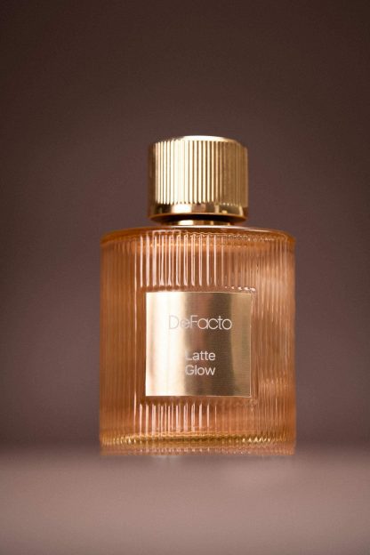 عطر زنانه بژ دفکتو