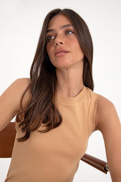 تاپ زنانه شتری یو اس پولو