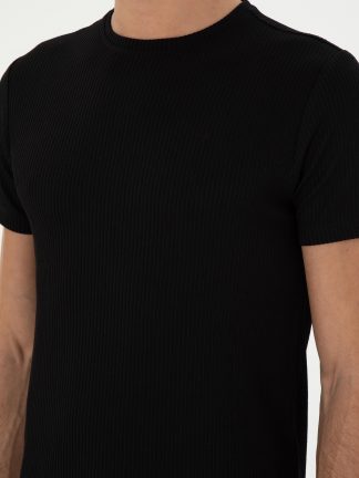 تی شرت مردانه مشکی کاشارل