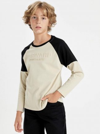 تی شرت پسرانه بژ دفکتو