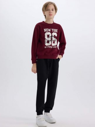 ست لباس راحتی پسرانه زرشکی دفکتو