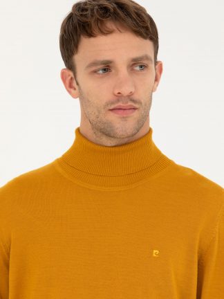 پلیور مردانه زعفرانی پیرکاردین