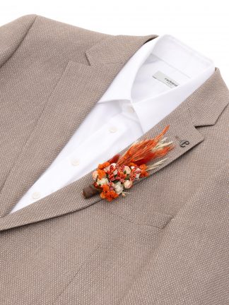 گل یقه نارنجی کاشارل