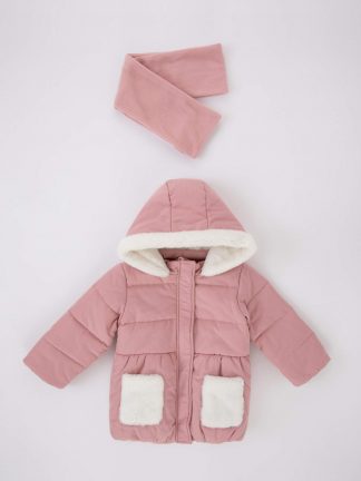 کاپشن نوزاد دختر زرشکی دفکتو