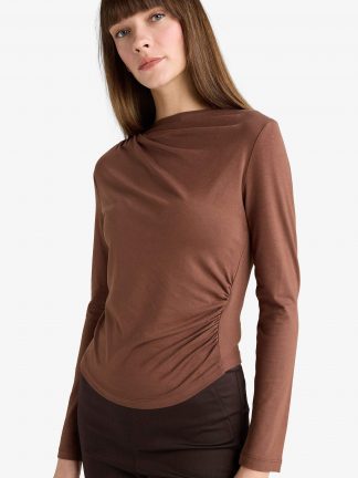 بلوز زنانه قهوه ای دفکتو