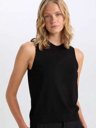 تاپ زنانه مشکی دفکتو