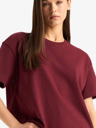 تیشرت زنانه زرشکی دفکتو