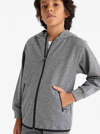 هودی پسرانه دفکتو