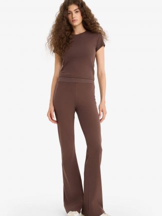 لباس راحتی زنانه قهوه ای دفکتو