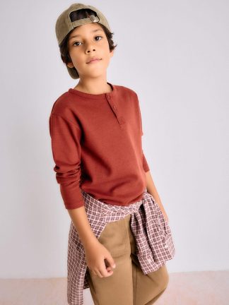 تی شرت پسرانه زرشکی دفکتو