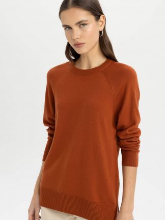 پلیور زنانه نارنجی تیره دفکتو