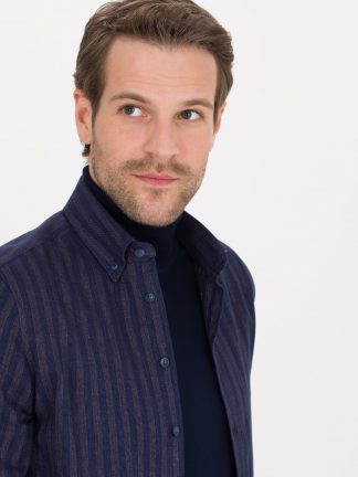 پیراهن مردانه سرمه ای پیرکاردین تصویر ۱