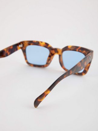 عینک آفتابی زنانه قهوه ای تیره دفکتو تصویر ۱