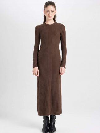 پیراهن بافت زنانه قهوه ای دفکتو تصویر ۱