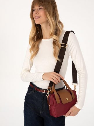 کیف کراس بادی زنانه زرشکی یو اس پولو